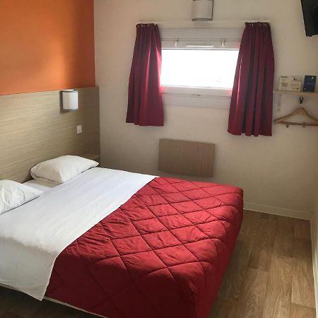Premiere Classe Rennes Sud Est Шантепи Экстерьер фото